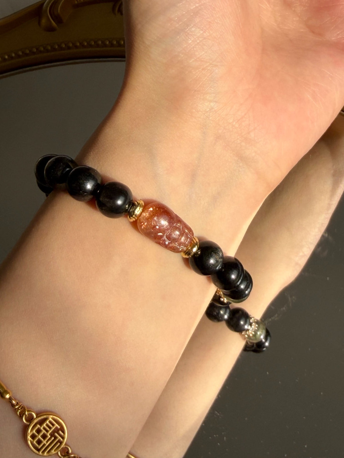 Zwarte Goldstone Kristal Kralenarmband 9mm