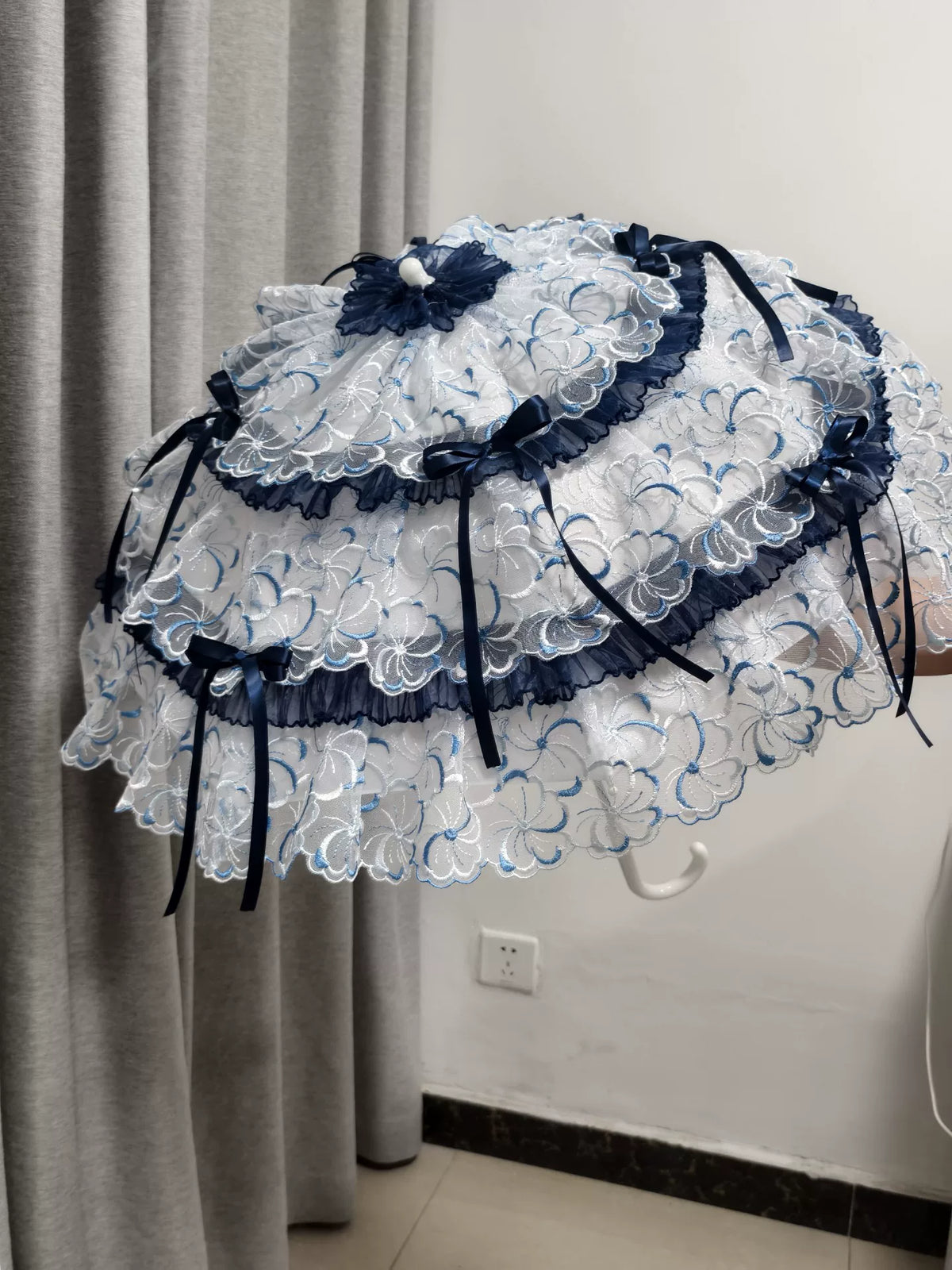 Handmade Blue and White Porcelain Lolita Umbrella