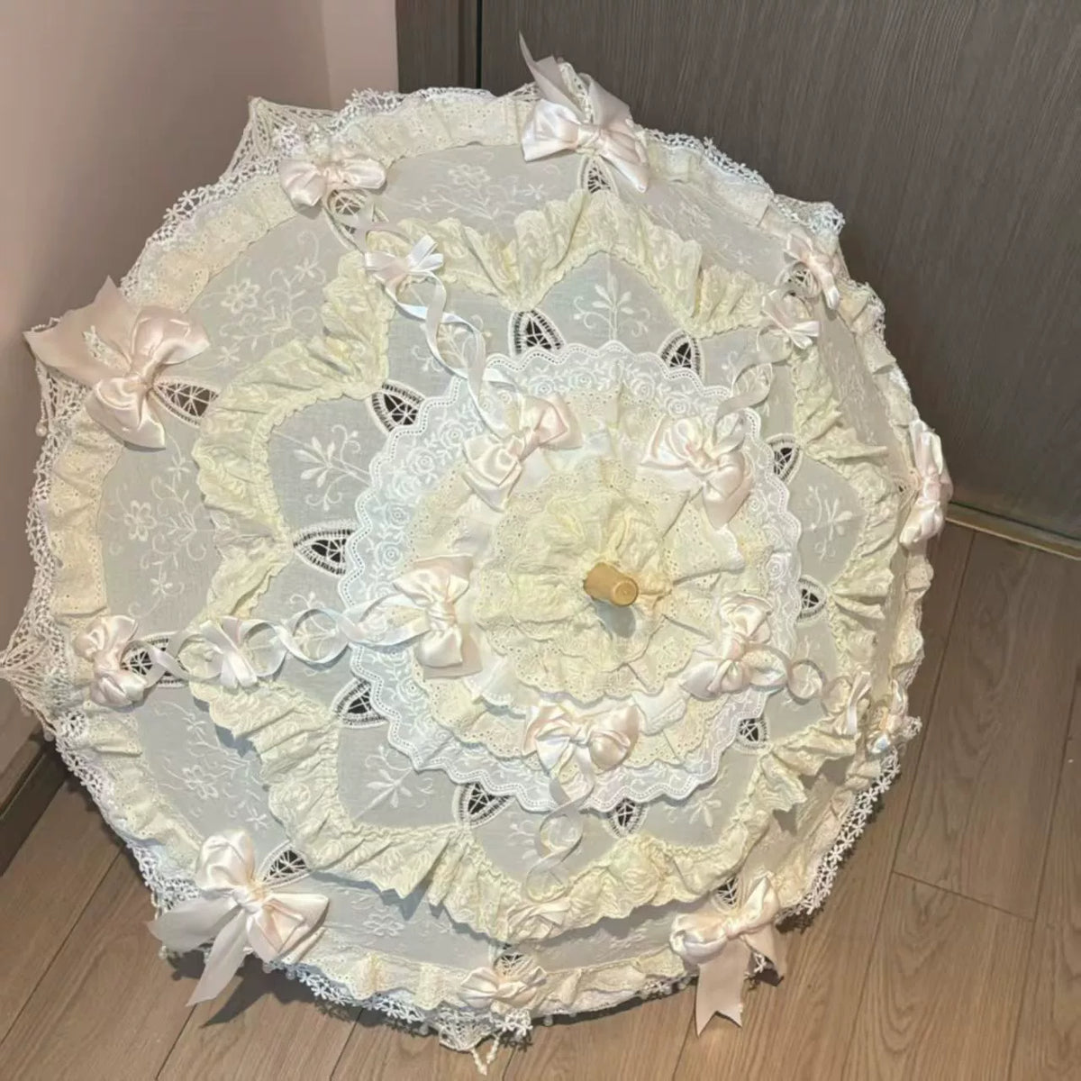 Ombrelle Lolita rose artisanale 73 cm