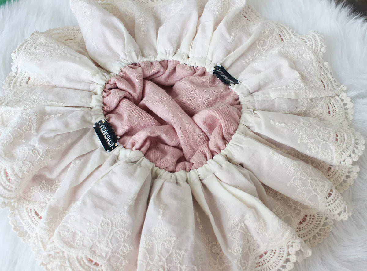 Bonnet Lolita artisanal ruban rose antique