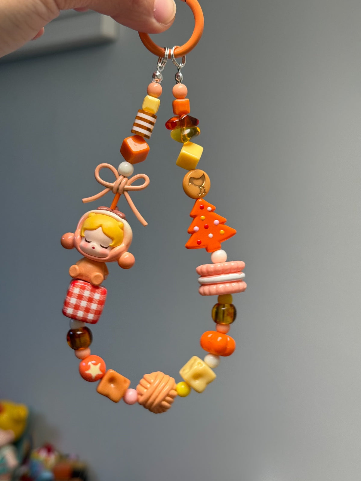 Dragonne de téléphone perlée, charm de sac et porte-clés orange