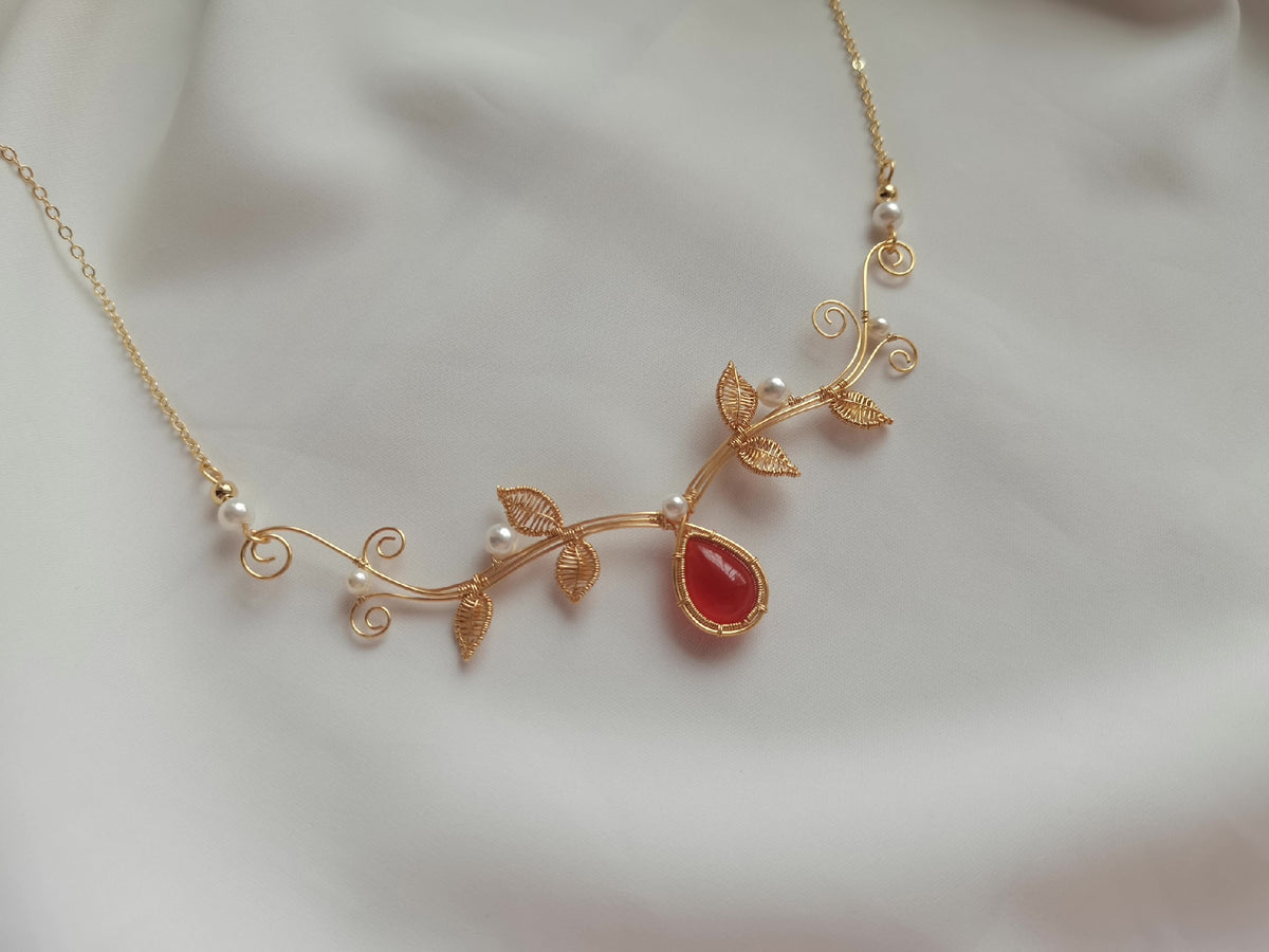 Red Agate Gufeng Hanfu Necklace