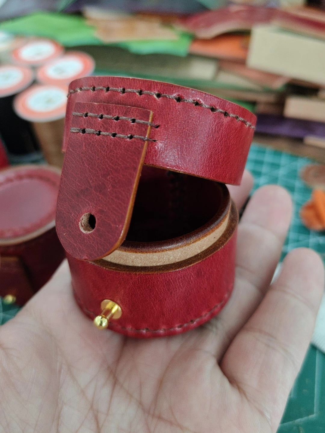 Vegetable Tanned Leather Thumb Ring Storage Case