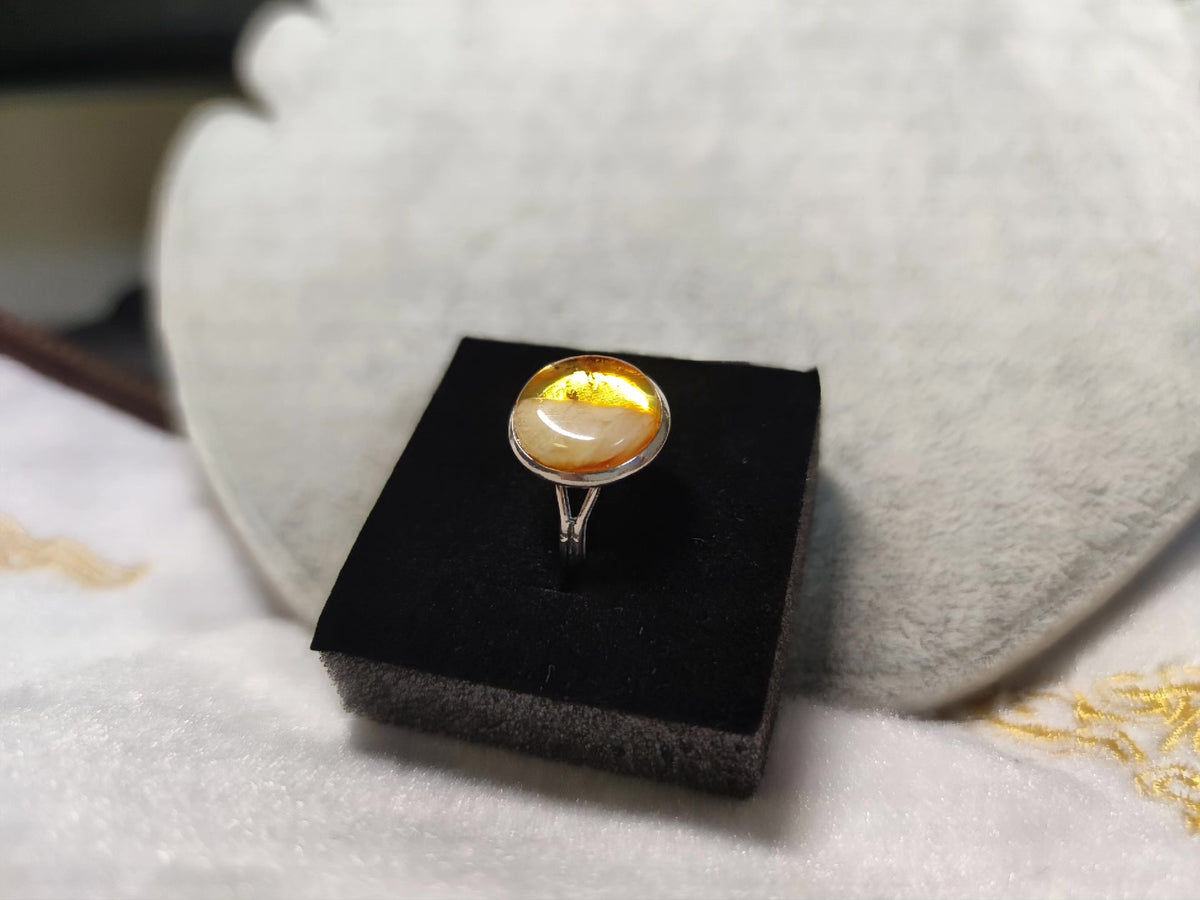 Natural Amber Beeswax Two-Tone Ring