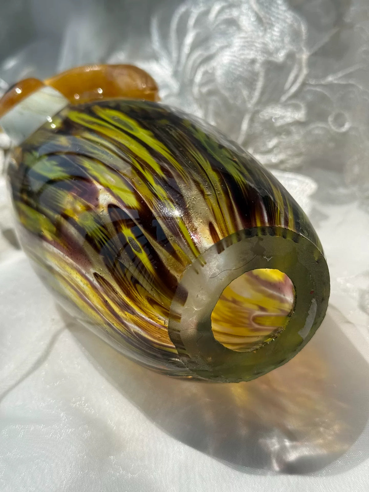 Vintage-Eulenfigurur aus Kunstglas in Bernsteinoptik