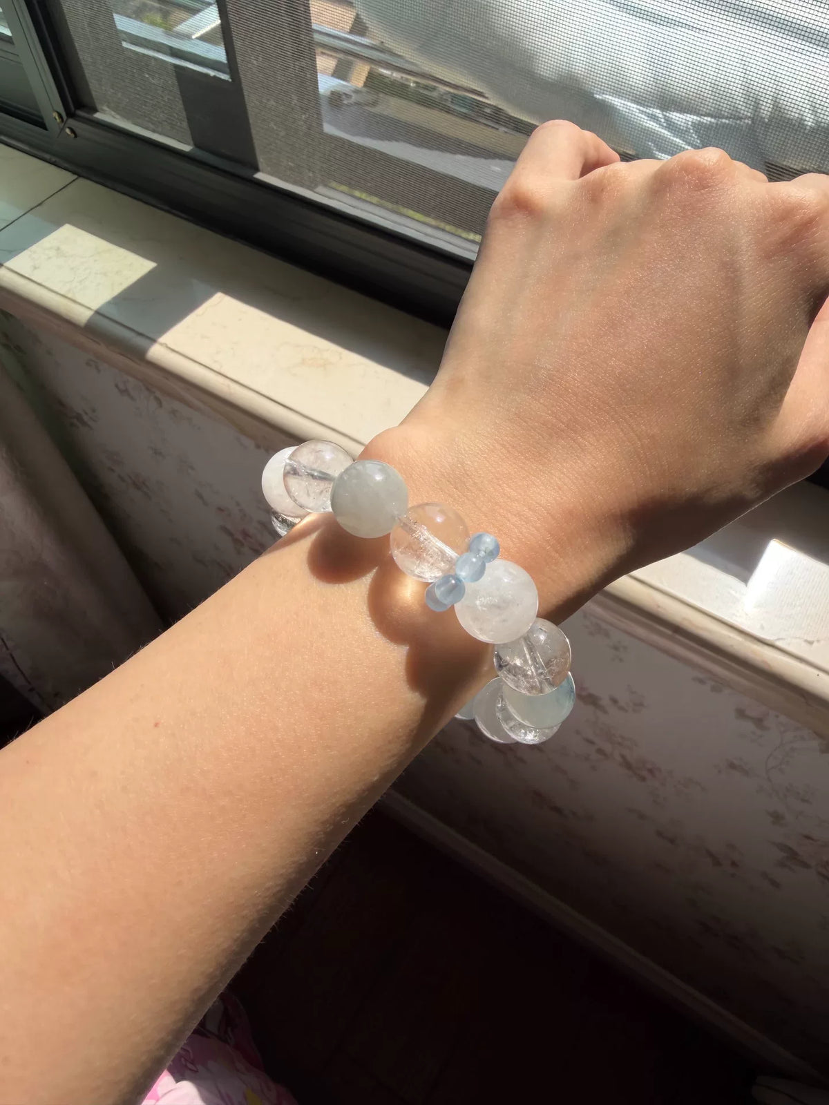 Bracelet en cristal de quartz à poils de lapin bleu acier