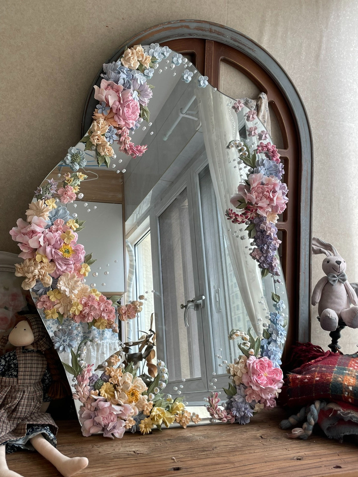 Clay Flower Decorated Mirror