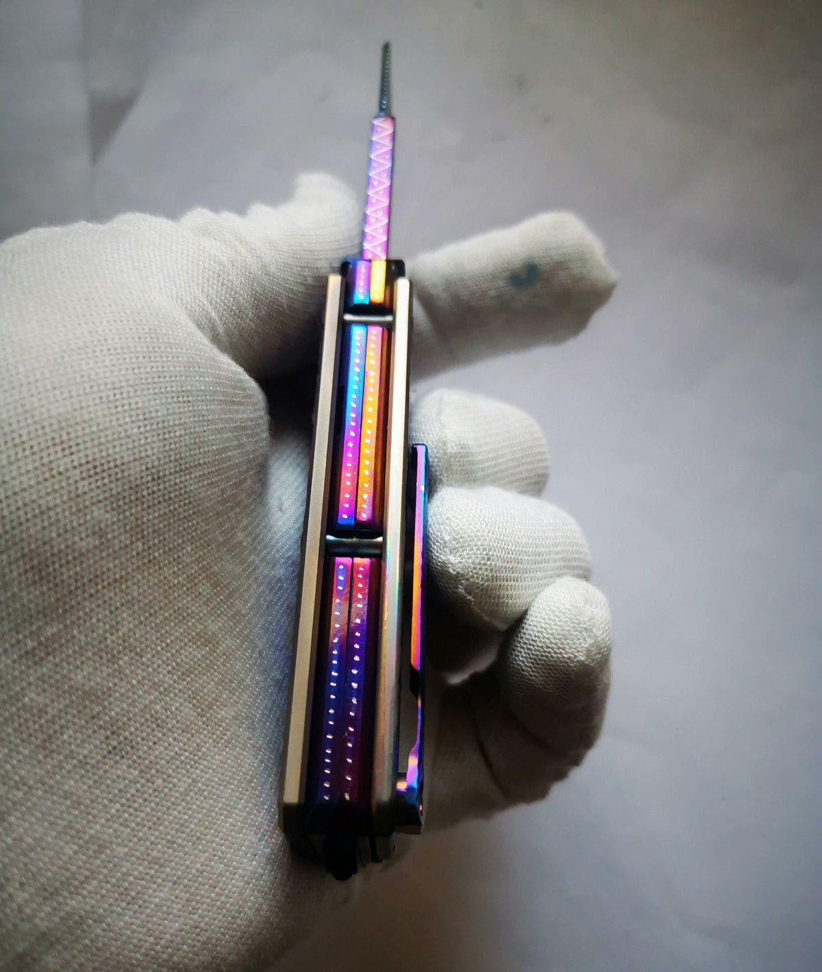 Titanium Alloy Folding Comb Knife with Engraved Finish