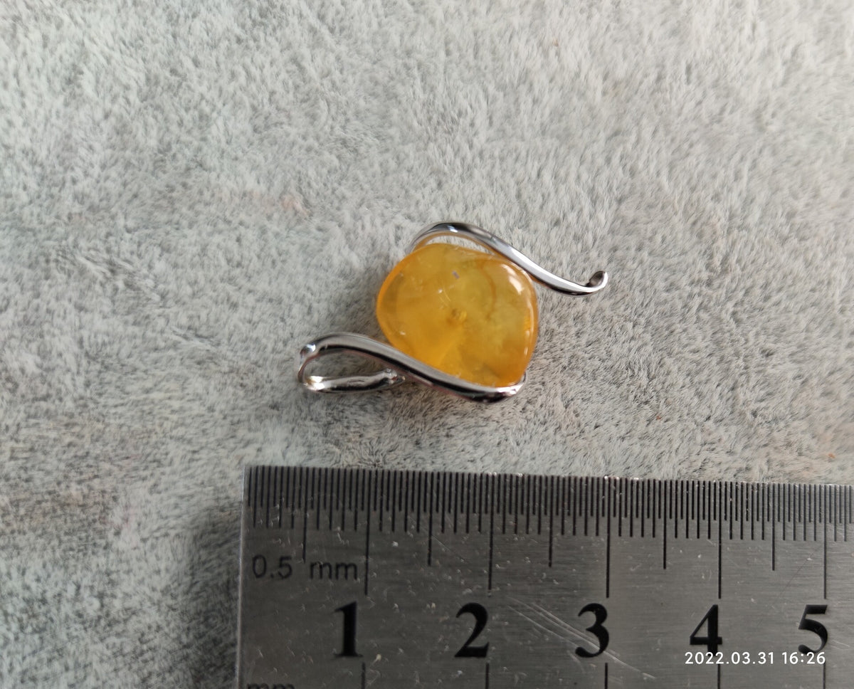 Amber Cabochon Pendant Silver Setting
