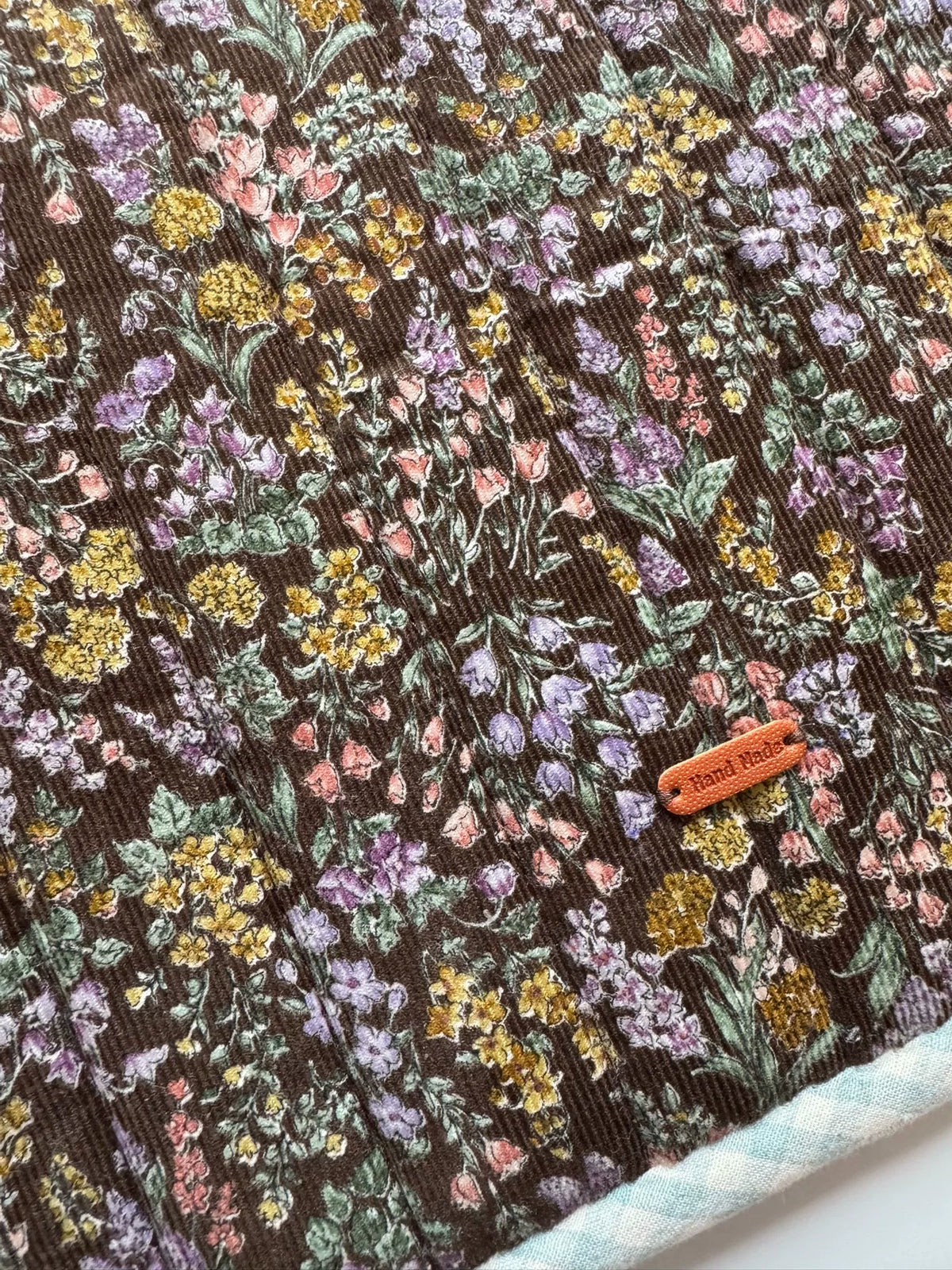 Housse de tablette en velours à fleurs marron
