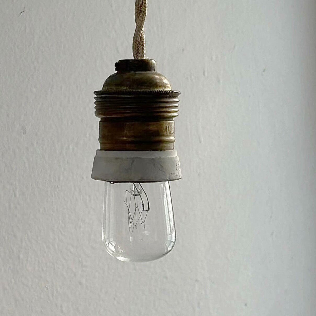 Vintage E27 Pendant Light Socket