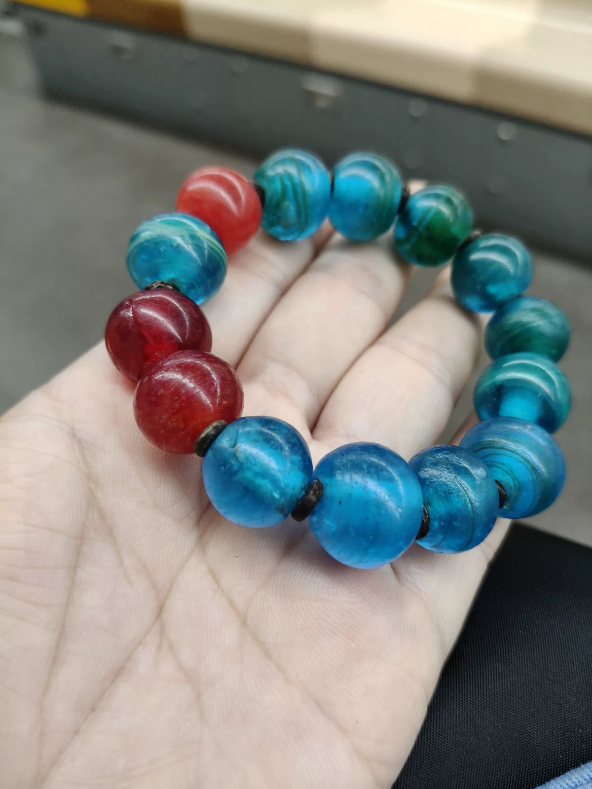 Sea Blue Glass Bead Bracelet 16mm