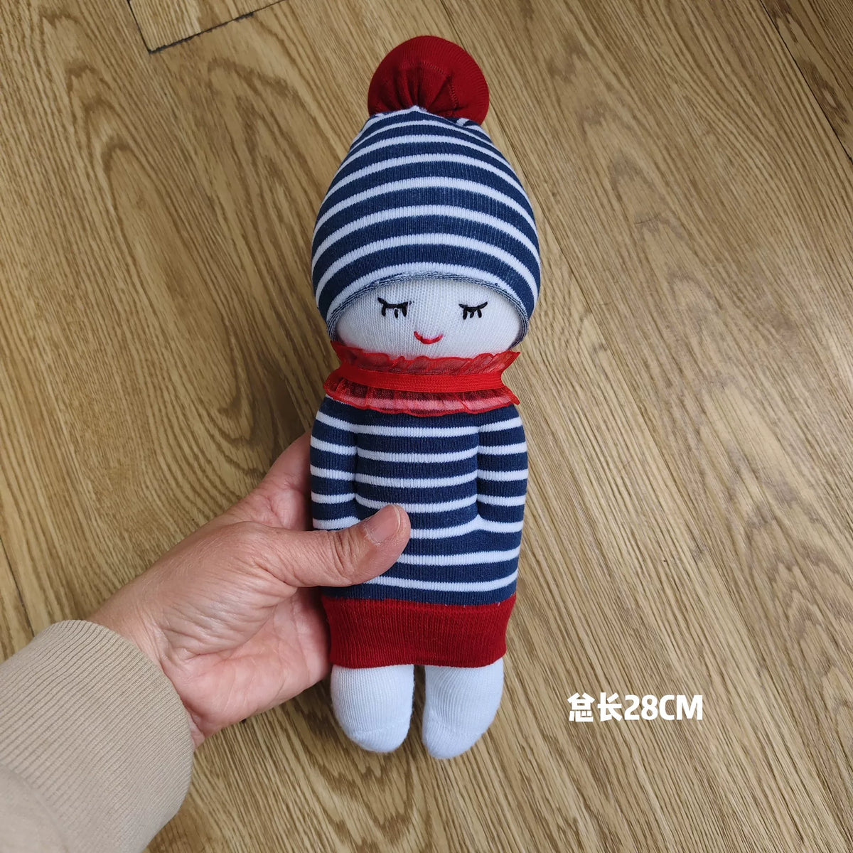 Handgjord sockdocka flicka marin randig