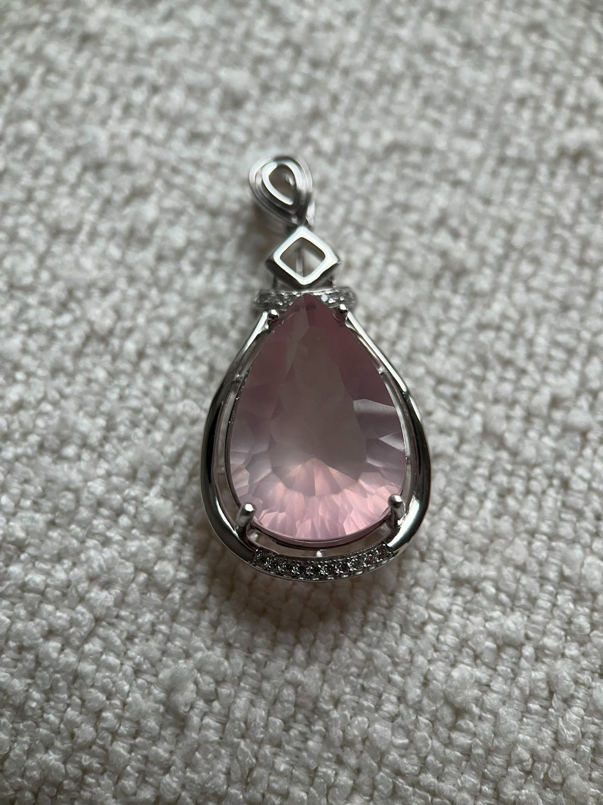Pendentif quartz rose facetté en argent sterling