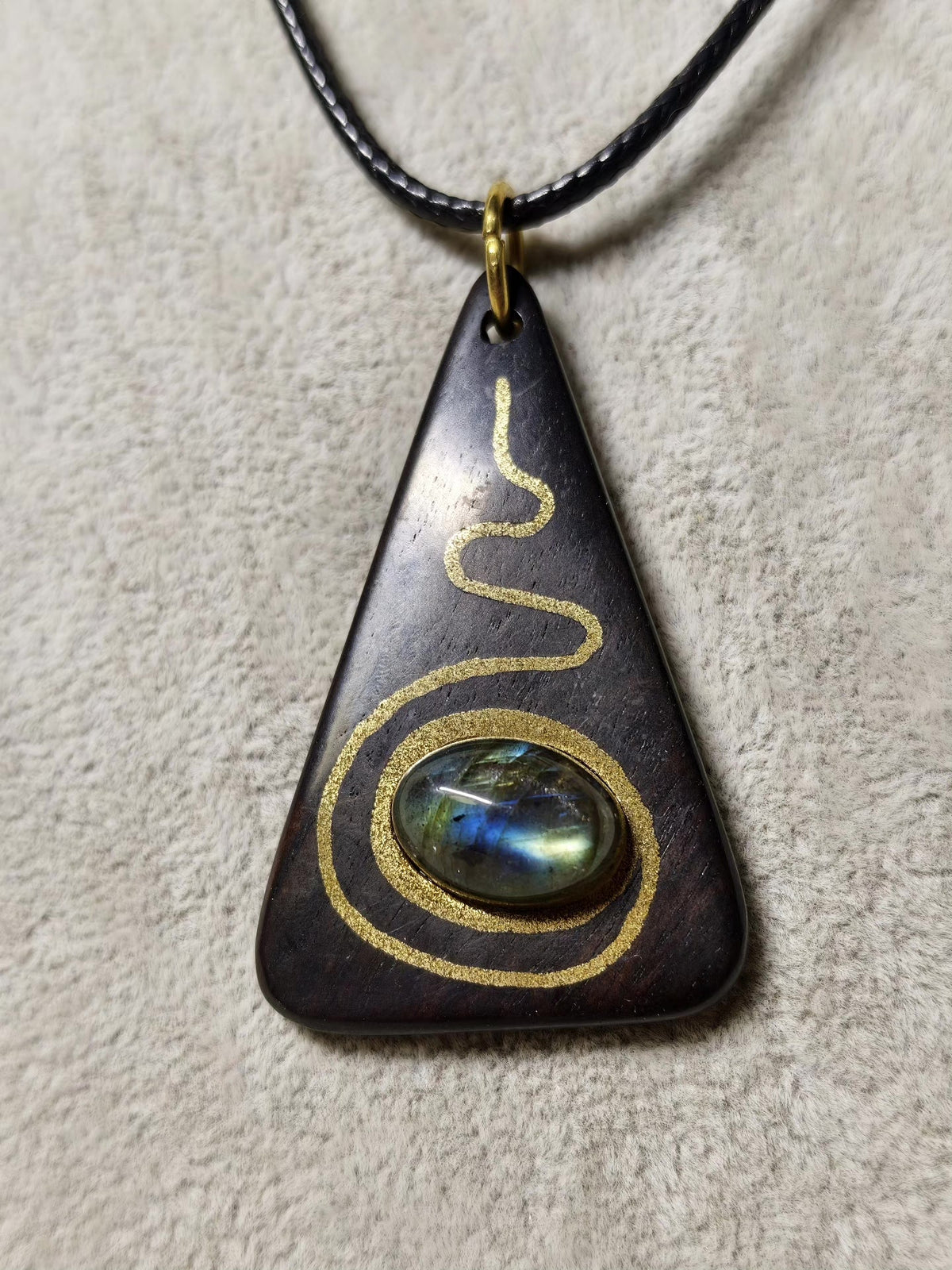 Black Ebony Labradorite Eye Pendant
