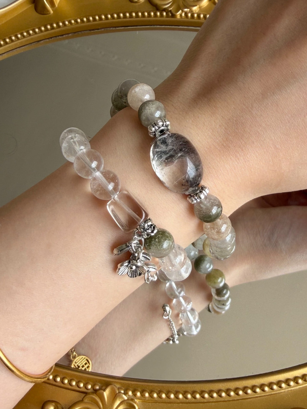 Natural Crystal Double Loop Bracelet