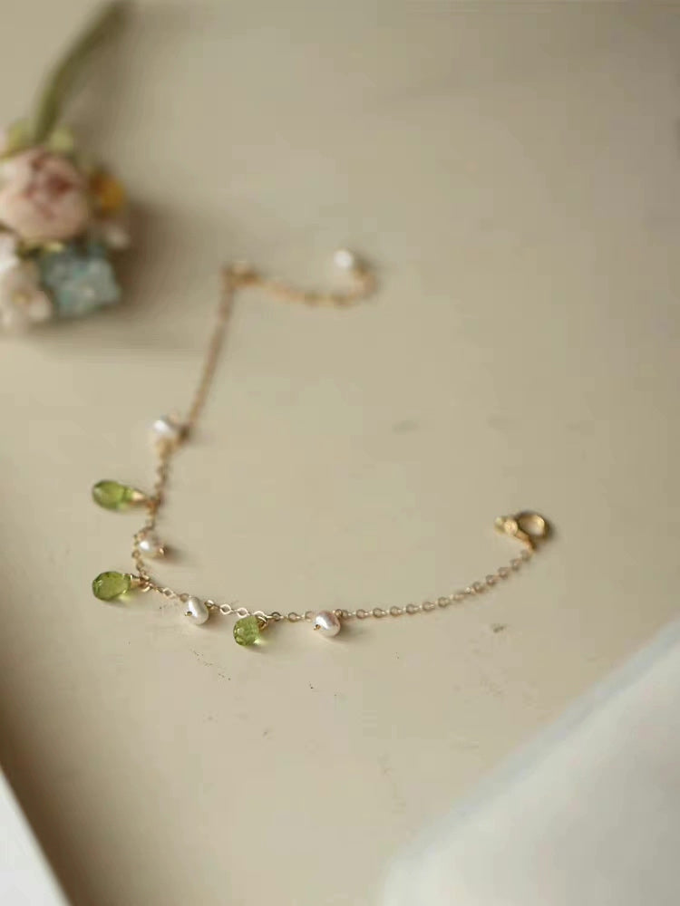 Bracelet en péridot naturel et perles en or rempli 14k