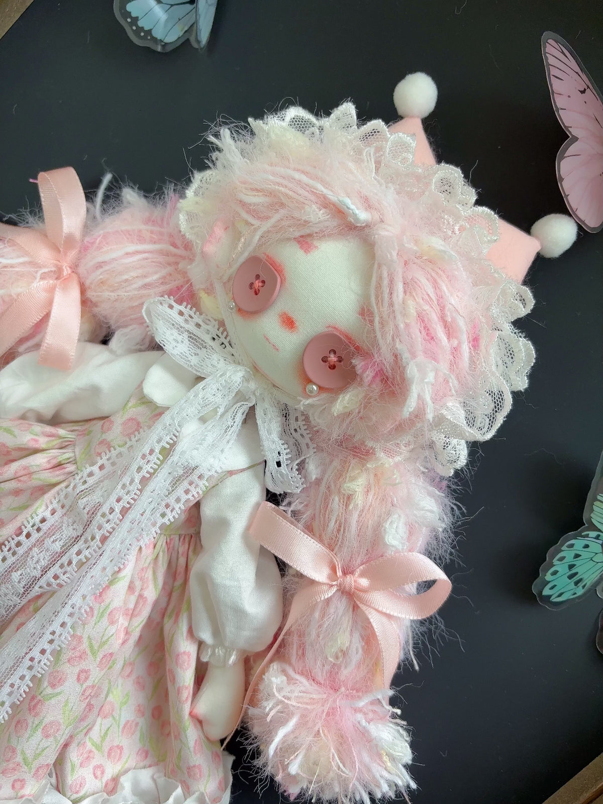 Boneca Artística de Pano Rosa Artesanal 30 cm