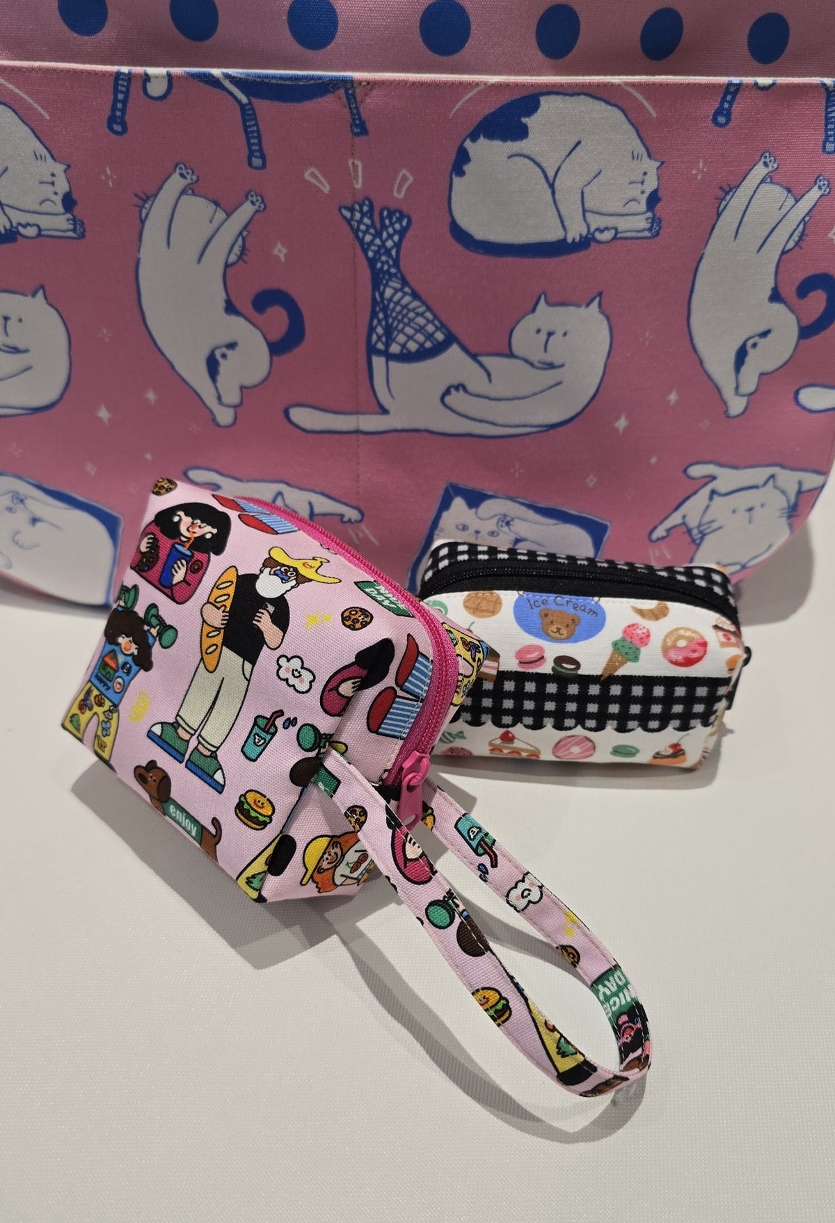 Cat Tote Bag with Polka Dot Print