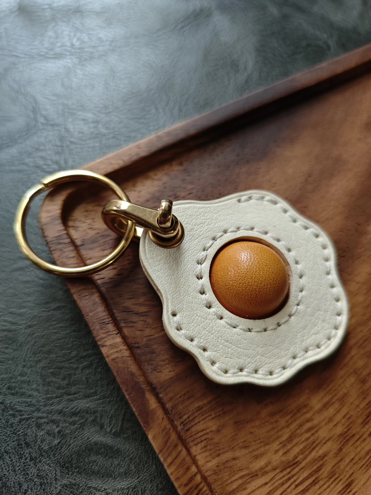 AirTag Leather Fried Egg Holder