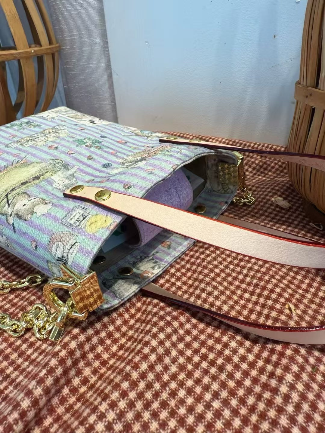 Handgakte telefoontas crossbody met konijnen-print
