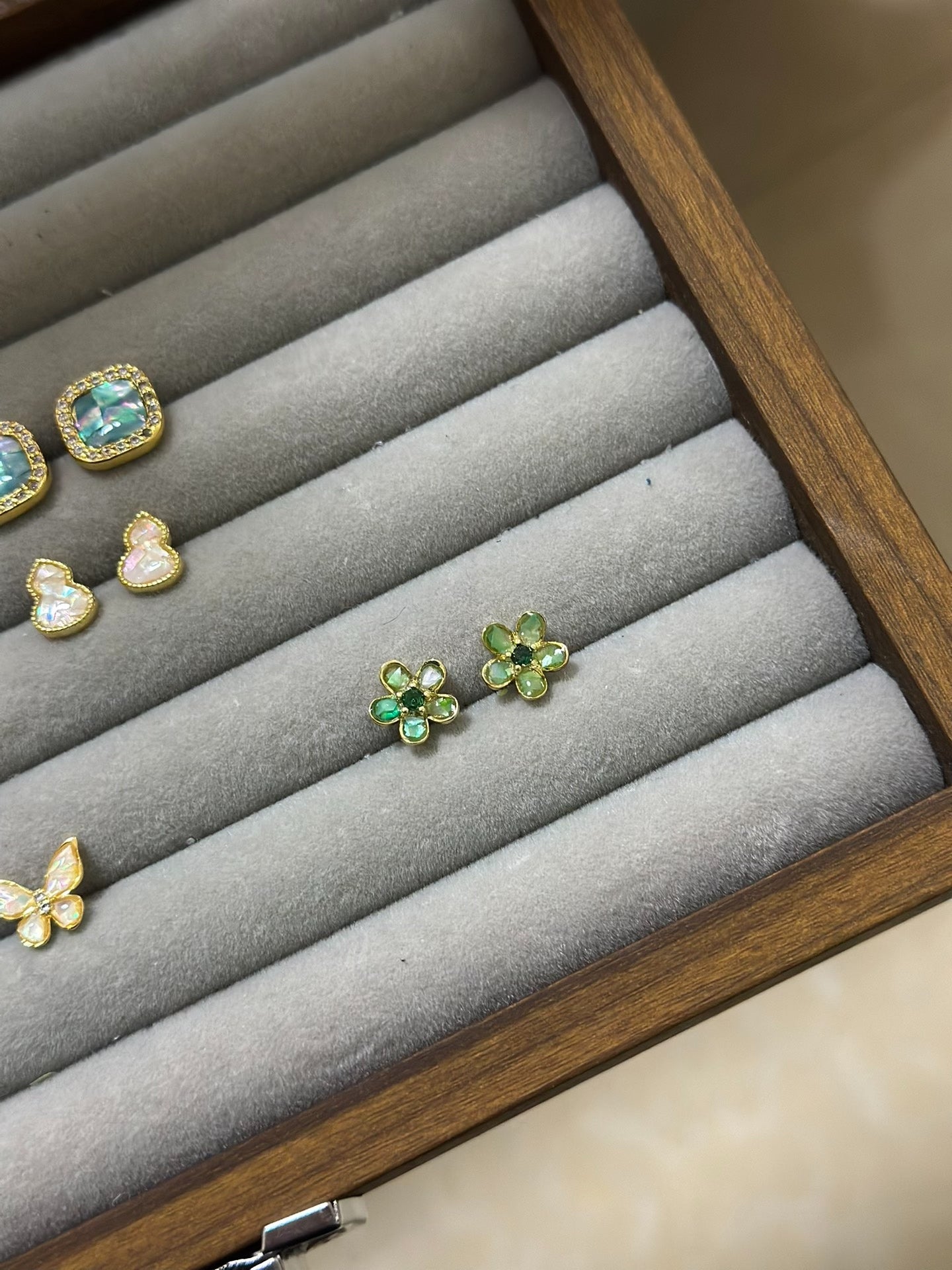 Small Flower Shell Inlay Earrings with Dyed Green Petals and Four Gemstone Colors