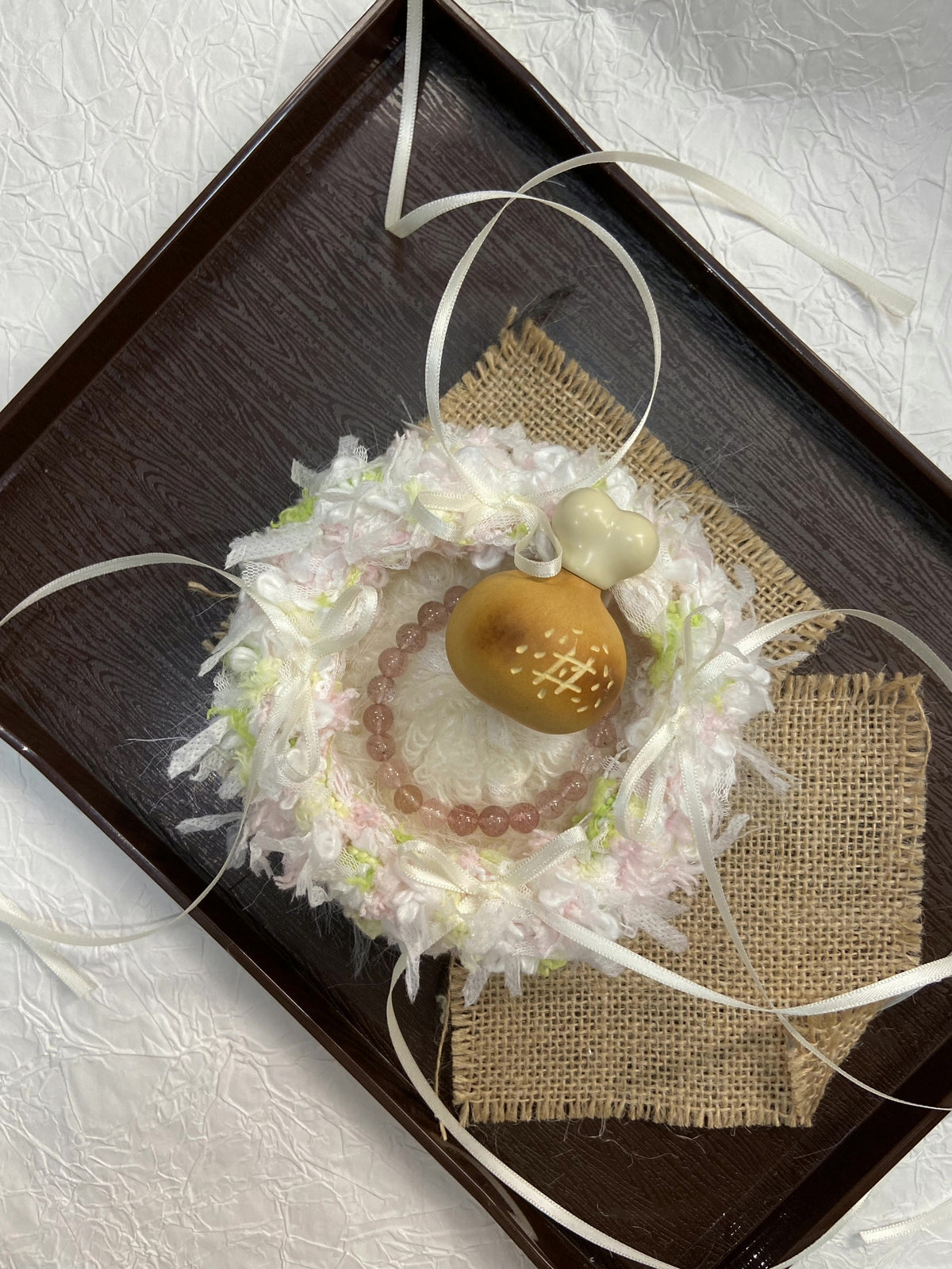 レース縁飾りの手づくりプラッシュコースター