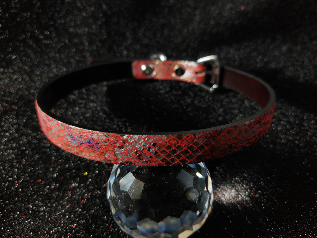 Red Sheepskin Pet Collar Snake Skin Effect