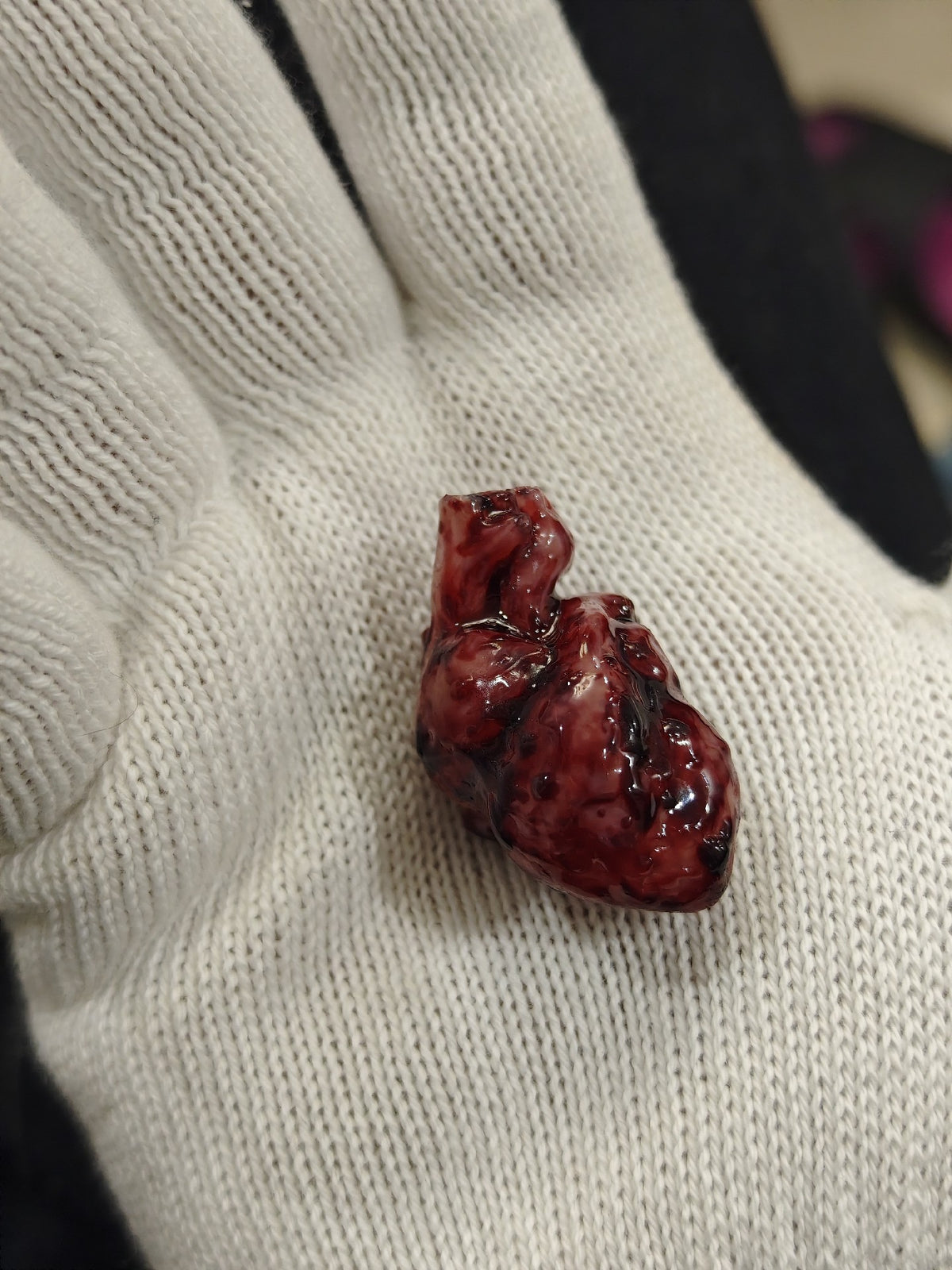 Cthulhu Heart Pendant Glossy Resin