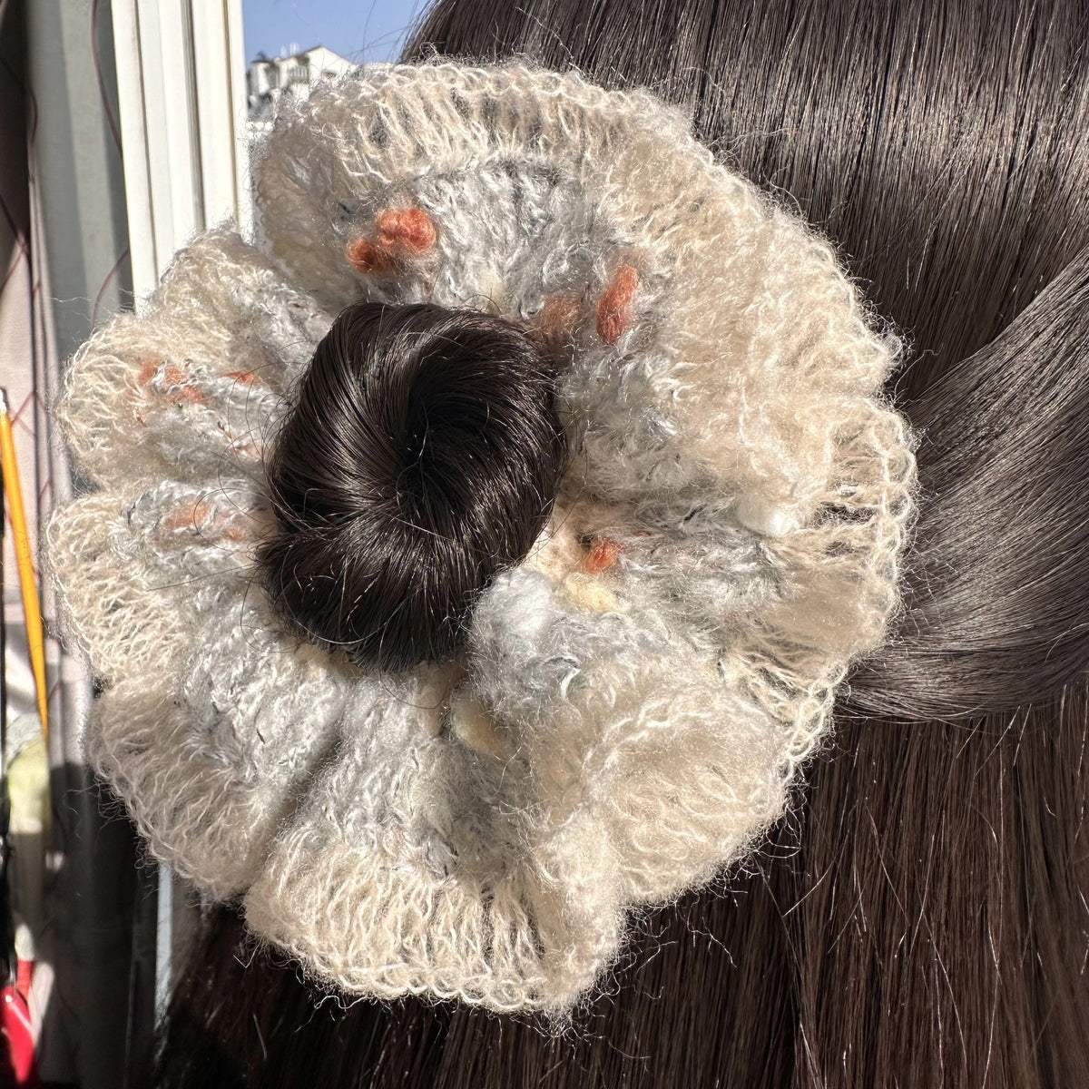 ハンドメイド かぎ針編み ヘアスクランチー ファジーヤーン