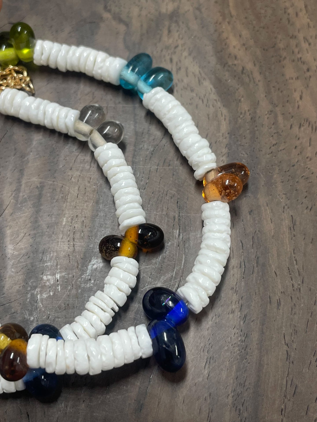 White Shell and Multicolor Glass Beaded Necklace