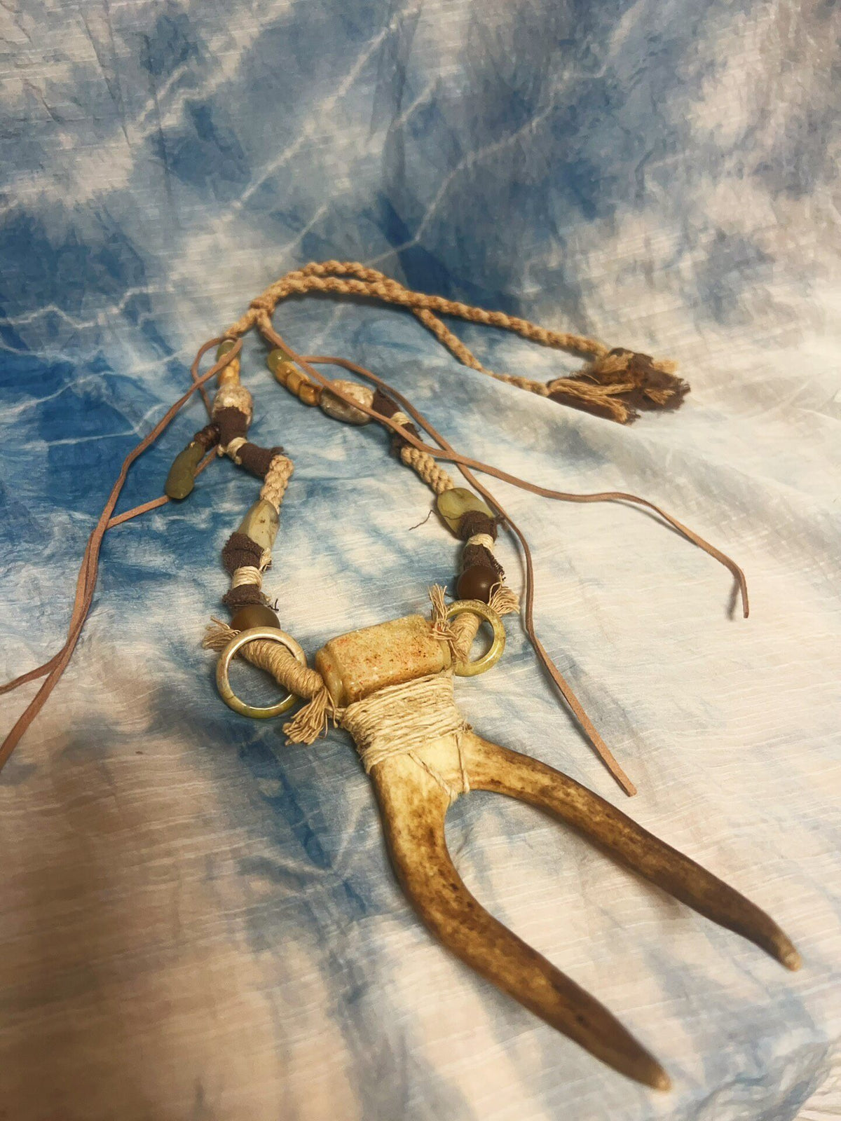Handcrafted Deer Antler Jade Necklace