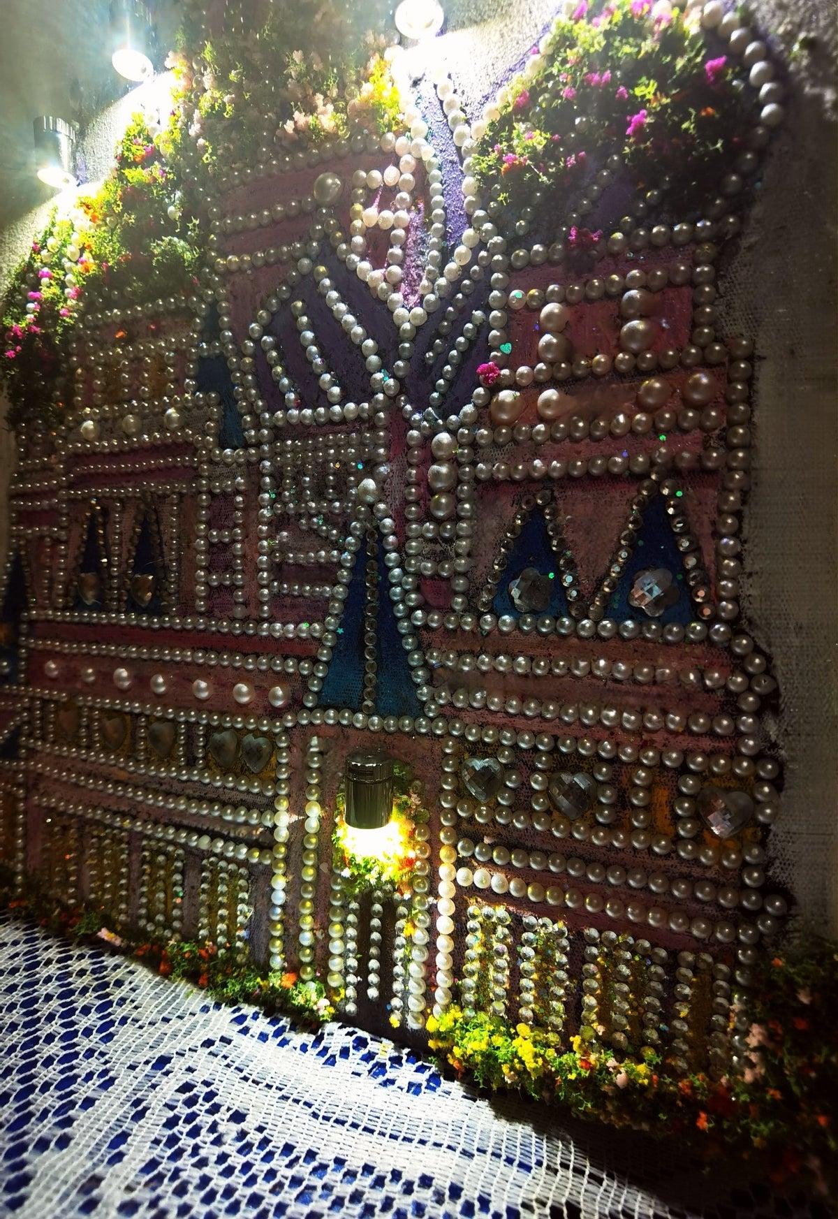 Pearl Castle 3D Painting Alice Garden Handmade Diorama