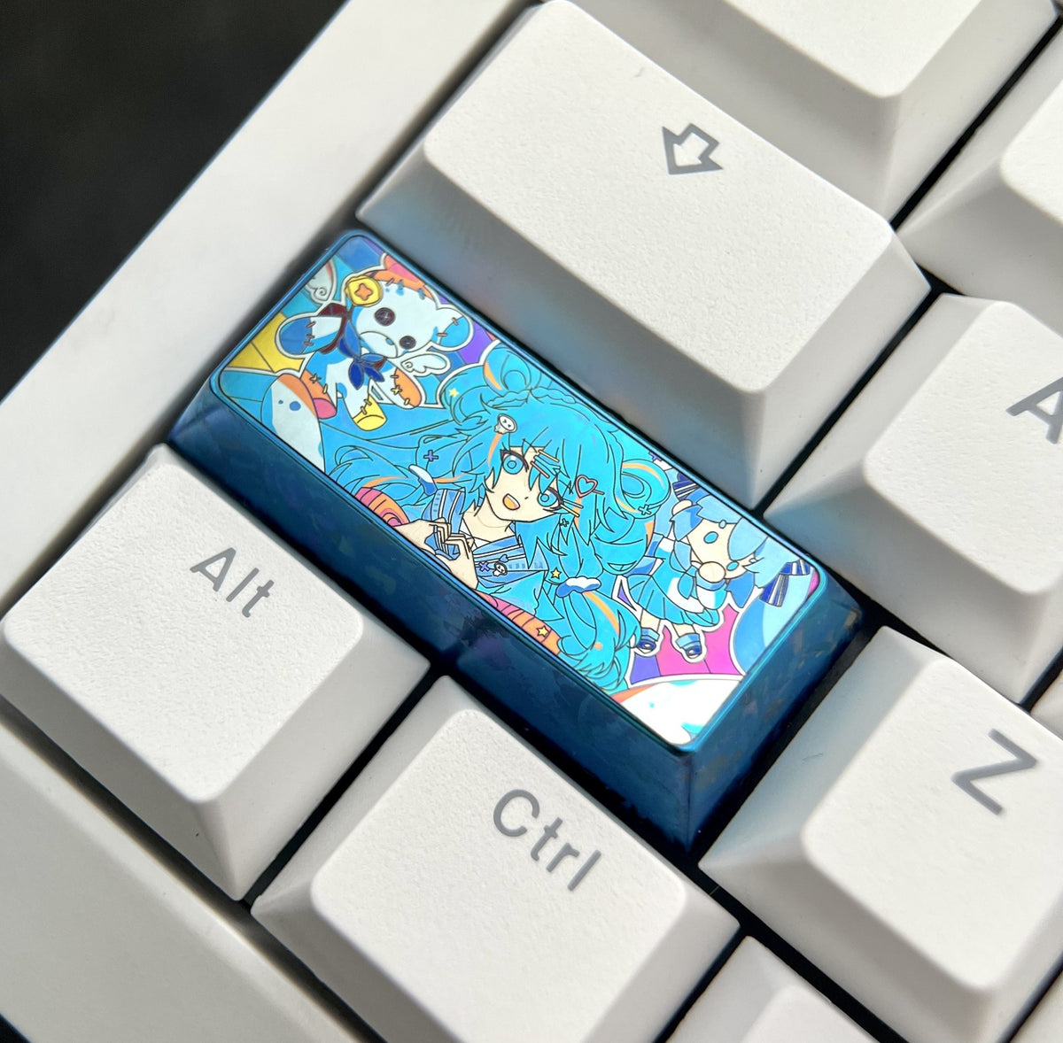 Hatsune Miku Titanium Alloy 2.25u Keycap