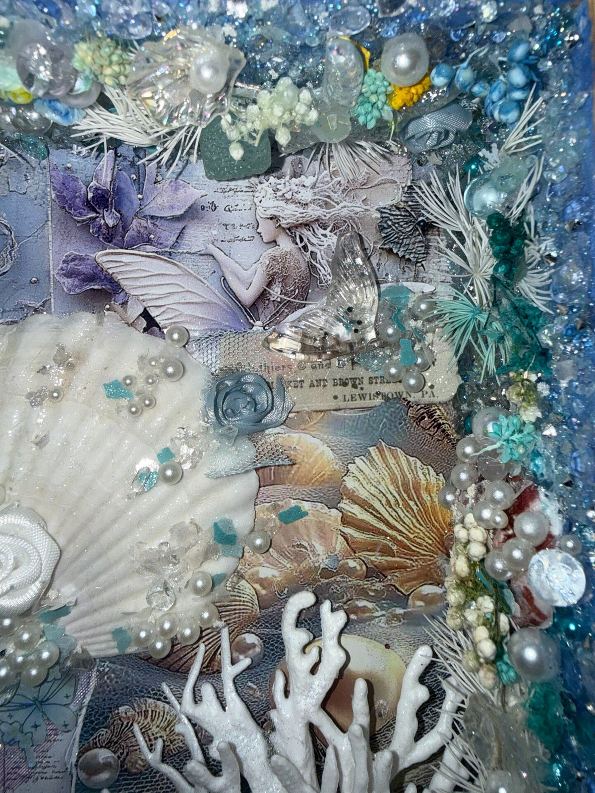 Marco de collage mixto con temática oceánica