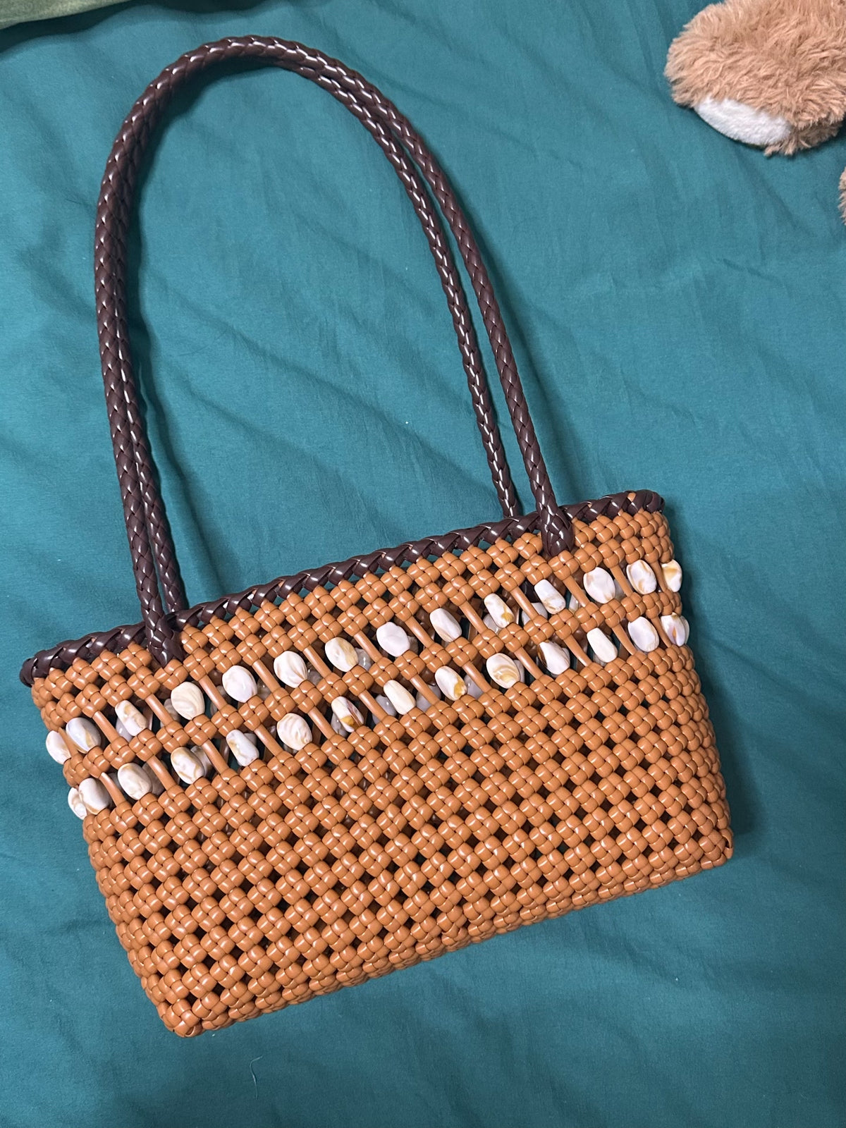 Gewebte Rattan Tote Bag mit Kauri-Muscheln