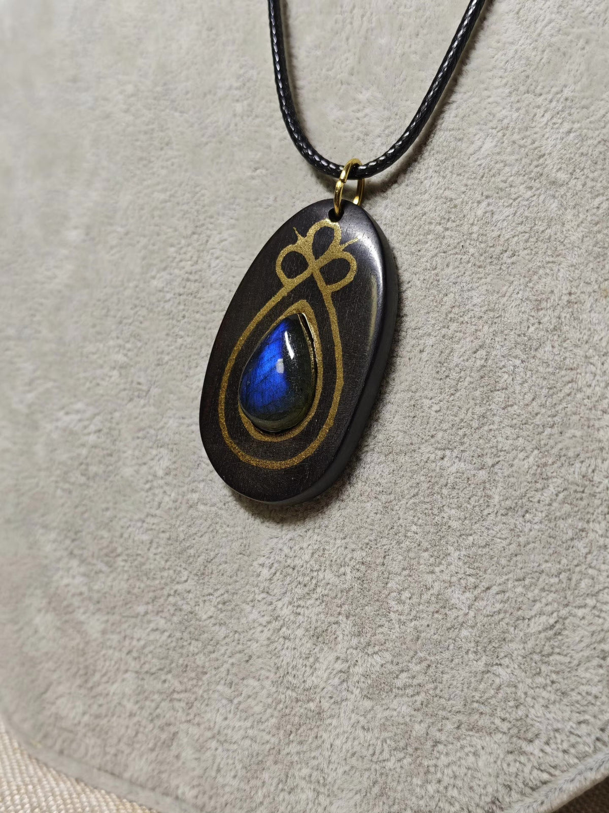 Black Ebony Labradorite Teardrop Pendant