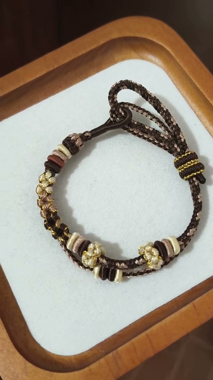 Pulseira de Cordão Tecido à Mão Castanho Creme Florais