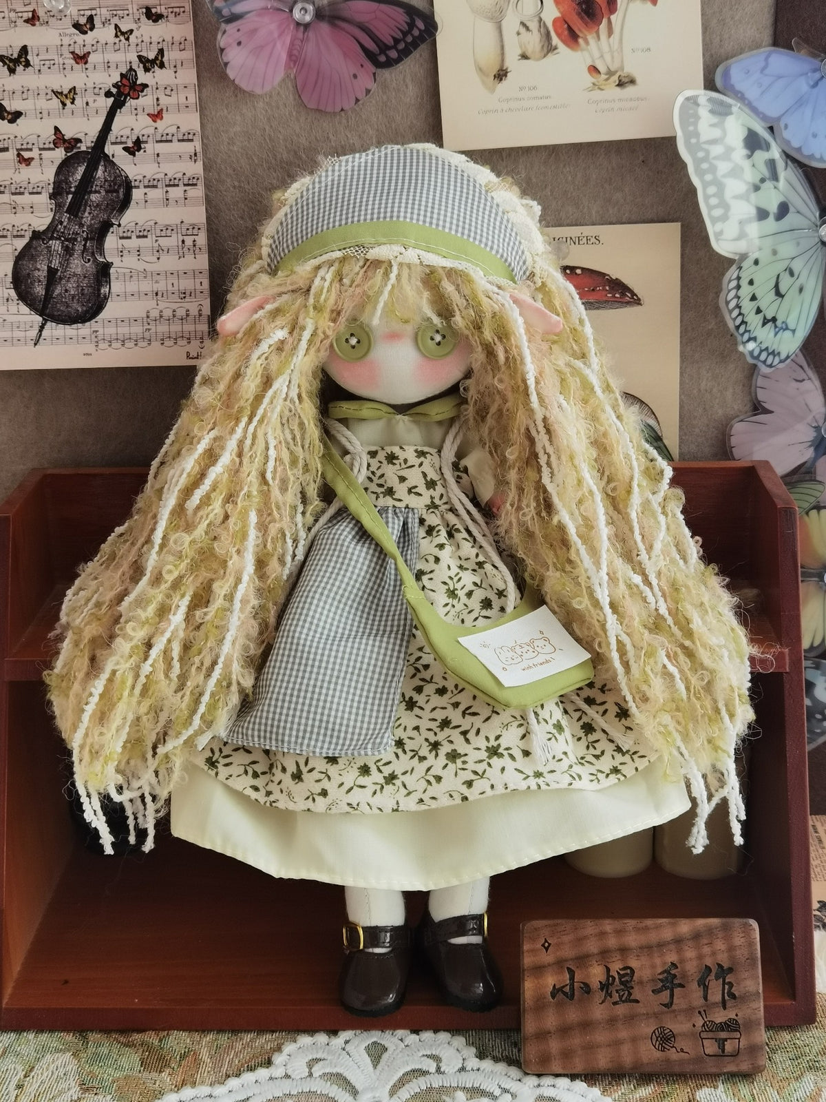 Button-Eyed Elf Doll 30cm