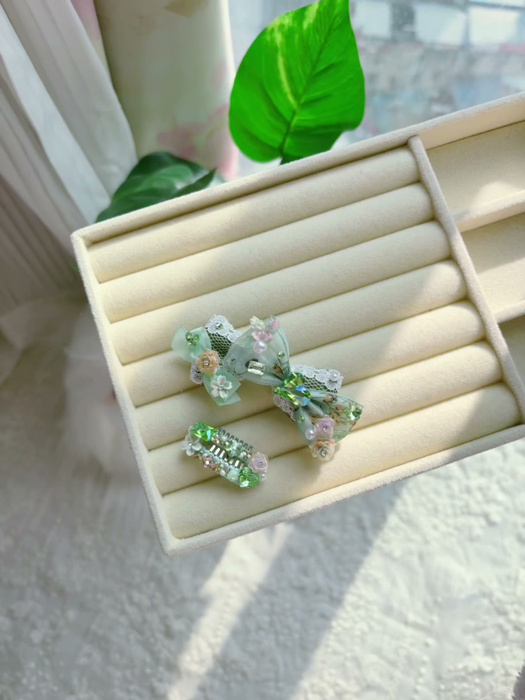 Sweet Mint Green Floral Pet Hair Bow Set