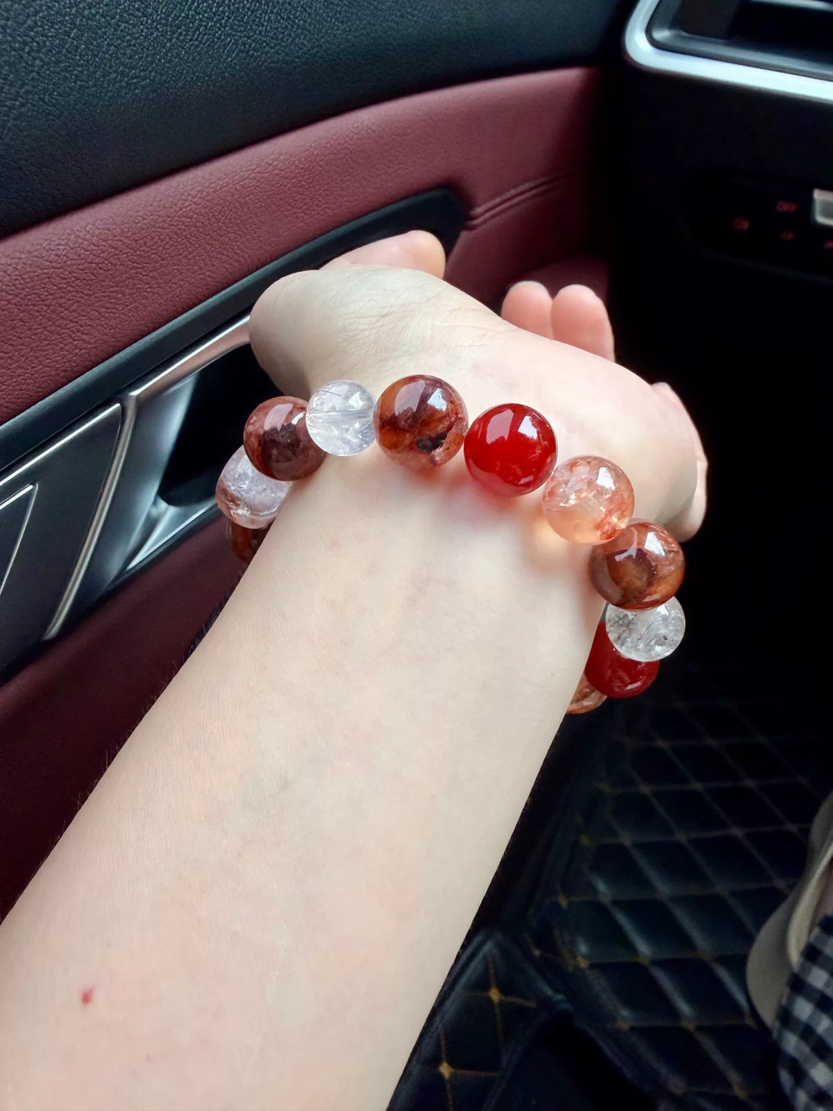 Bracelet en perles de pierres mélangées fait main