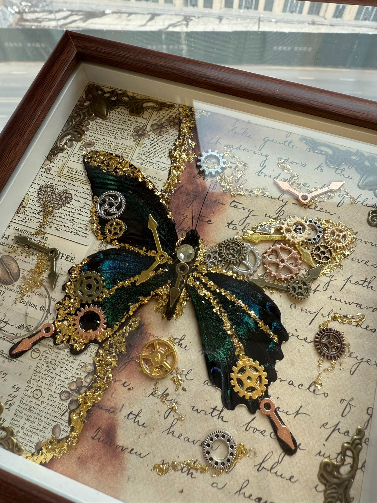 Cornice Shadow Box con Farfalla Steampunk