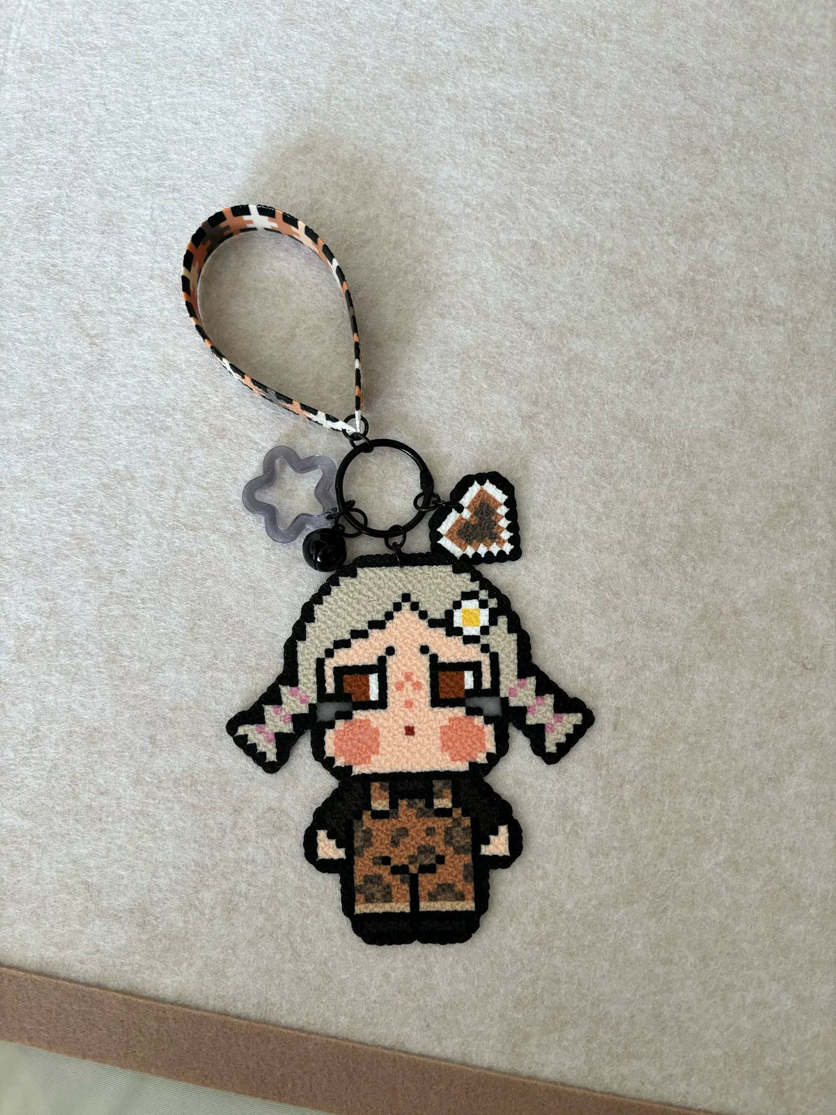 Porte-clés pixel art Crybaby Vacation