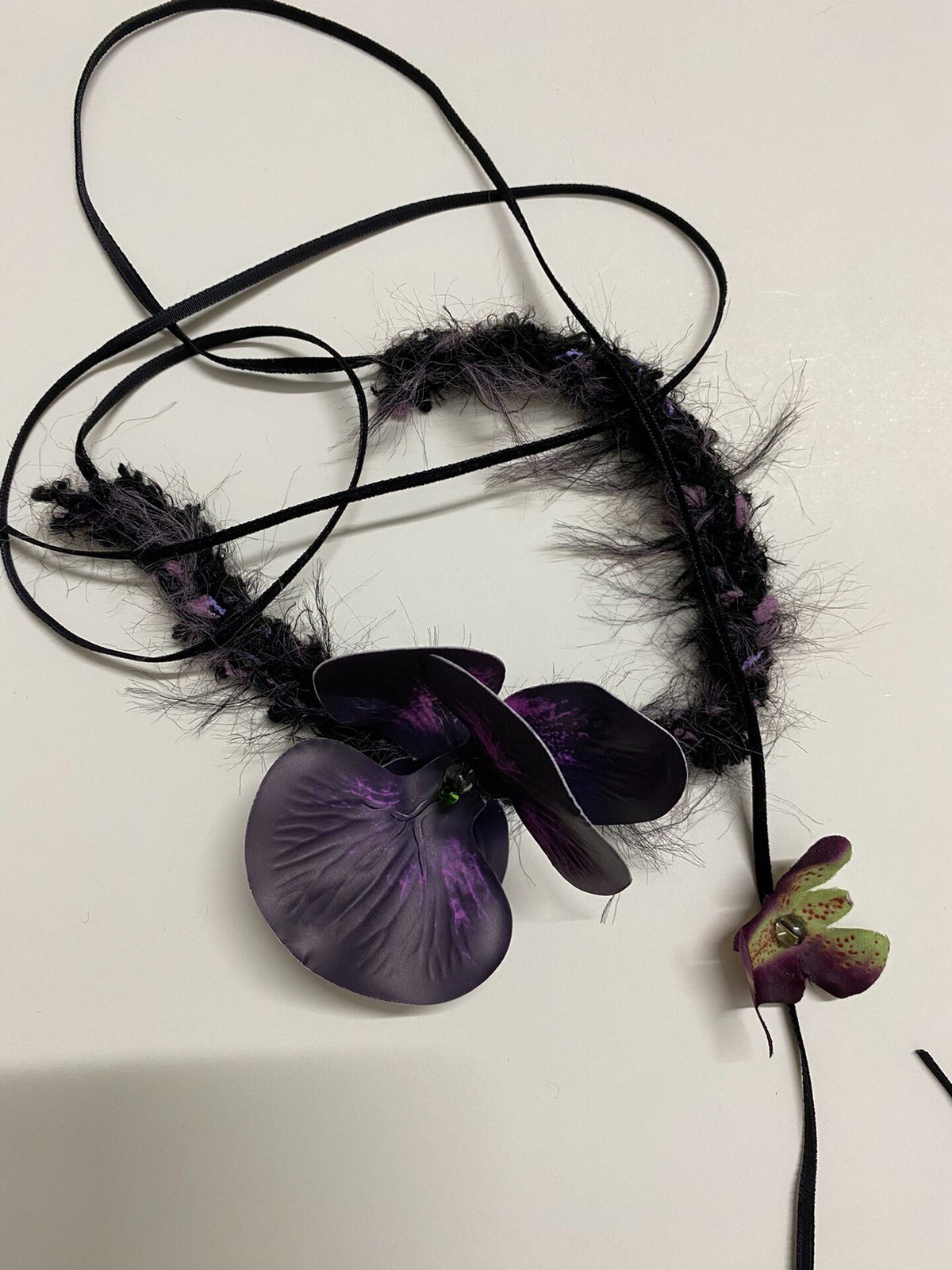 Handblended Yarn Choker with Purple Orchid