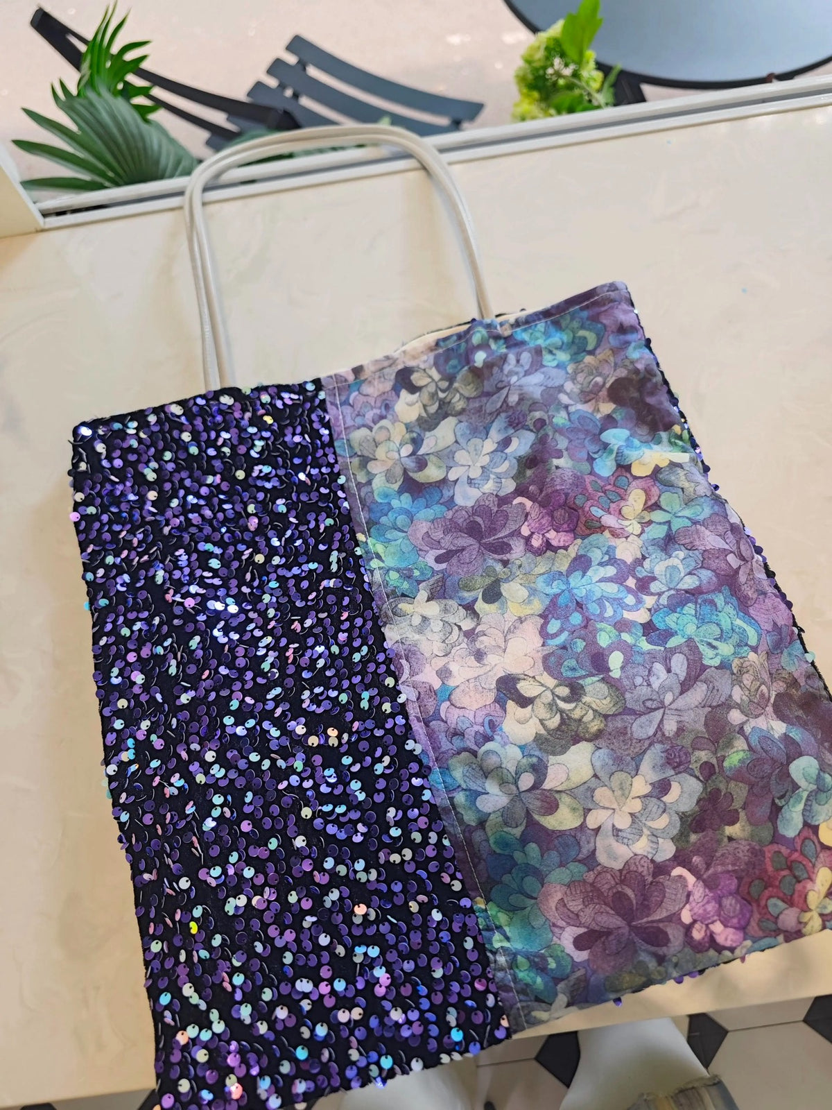 Borsa Tote con Paillettes e Fiori Viola