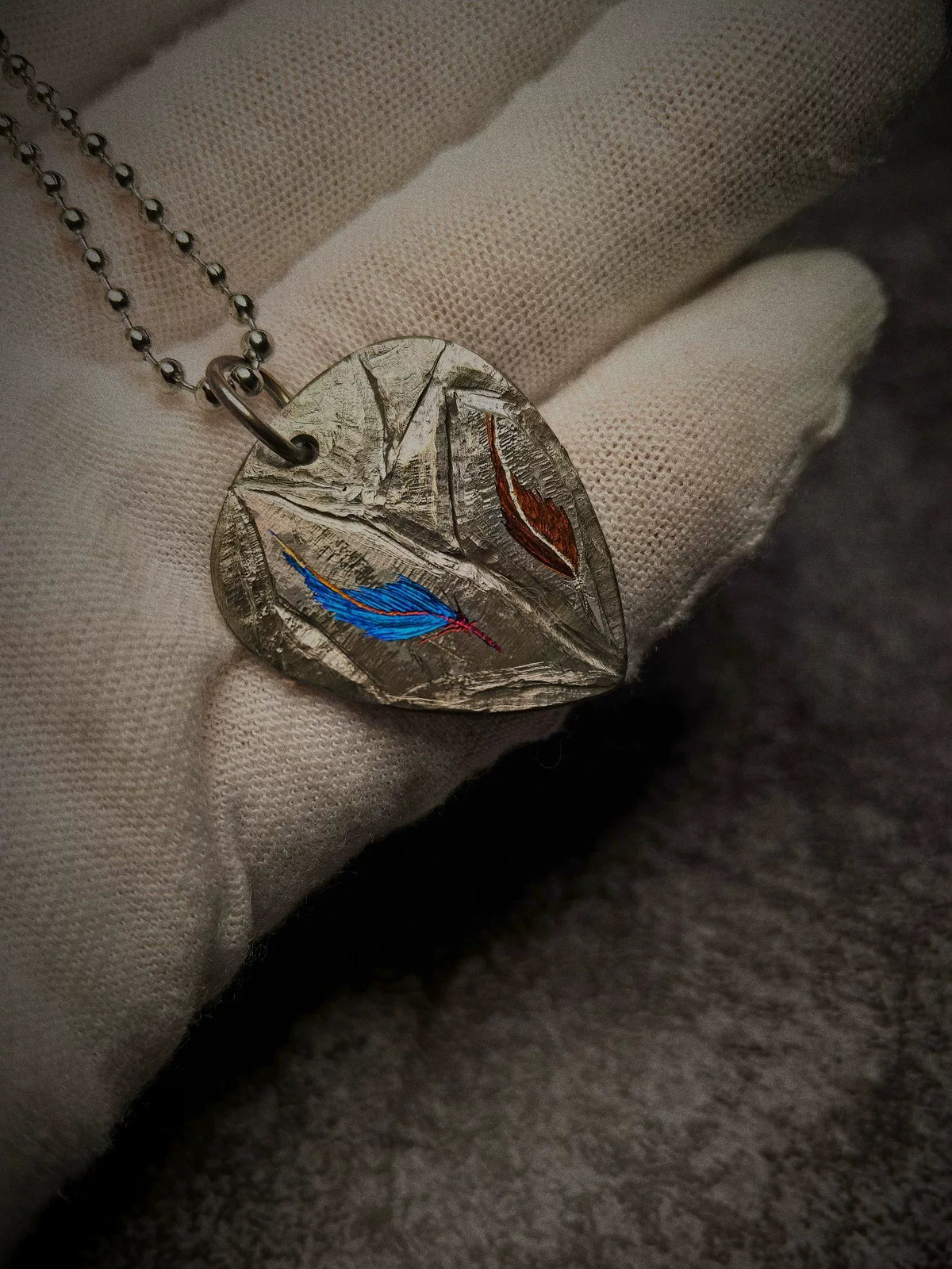 Doppelseitige Anhängerkette aus reinem Titan