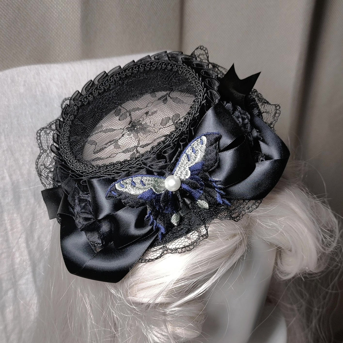 Gothic Lolita Mini Hat Black Lace Bow