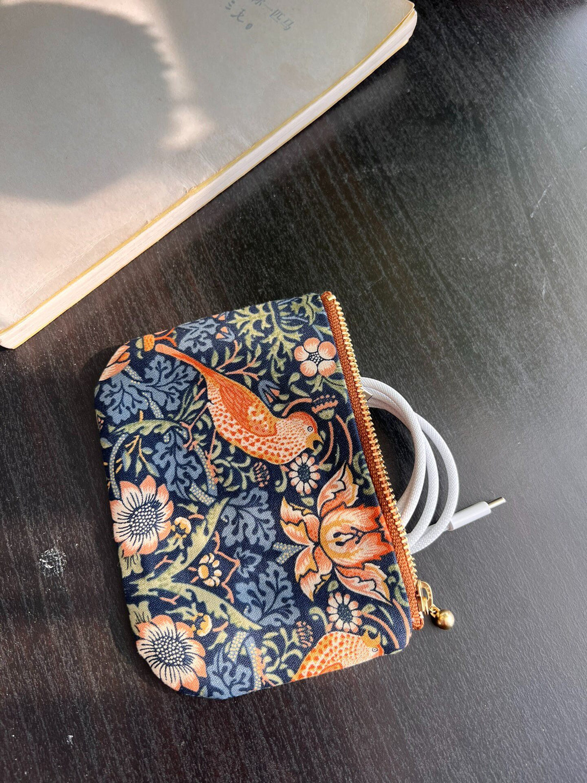 Liberty Pouch Card Holder Cable Organizer
