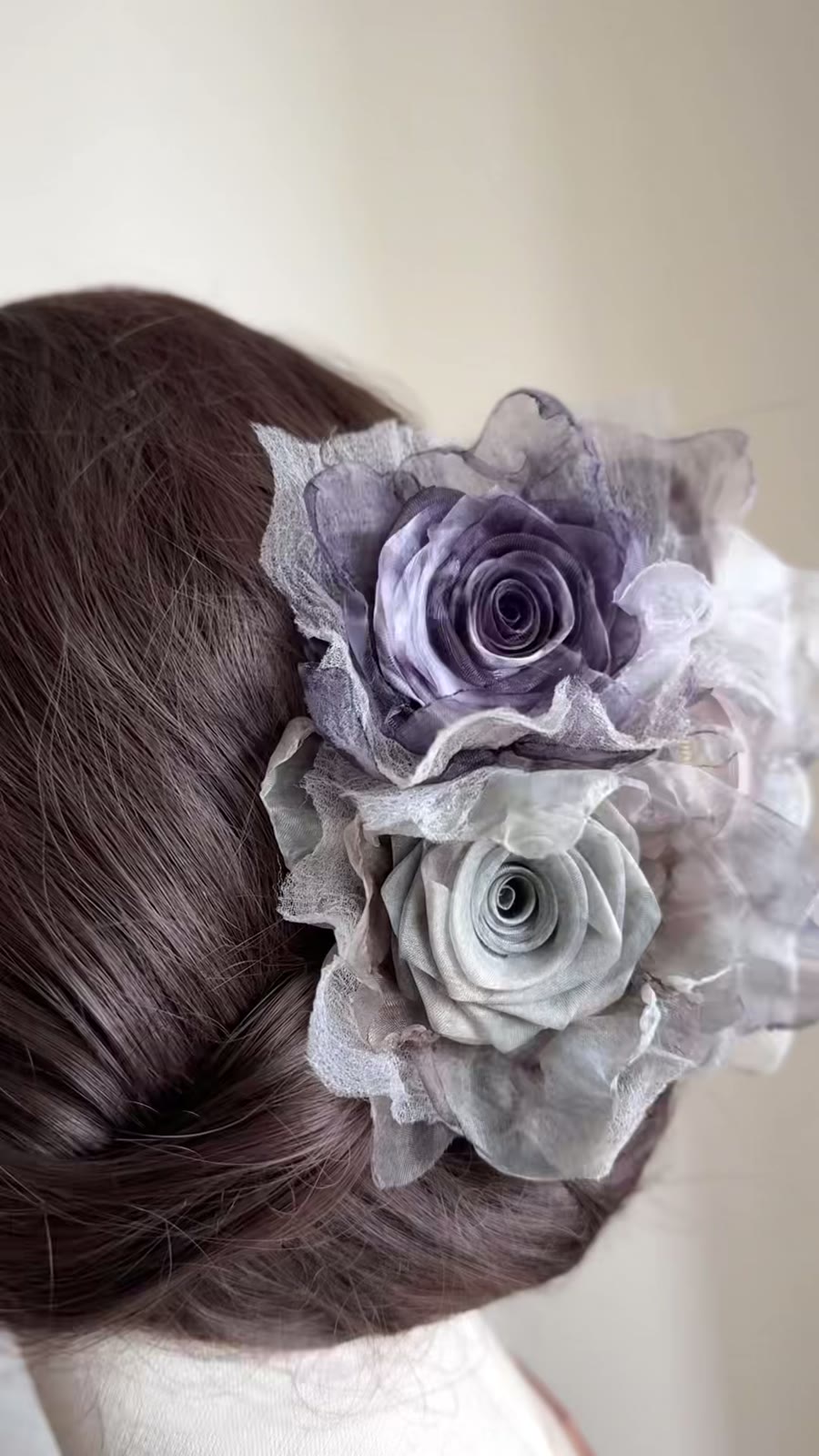 Gray Blue Floral Claw Clip Three Roses