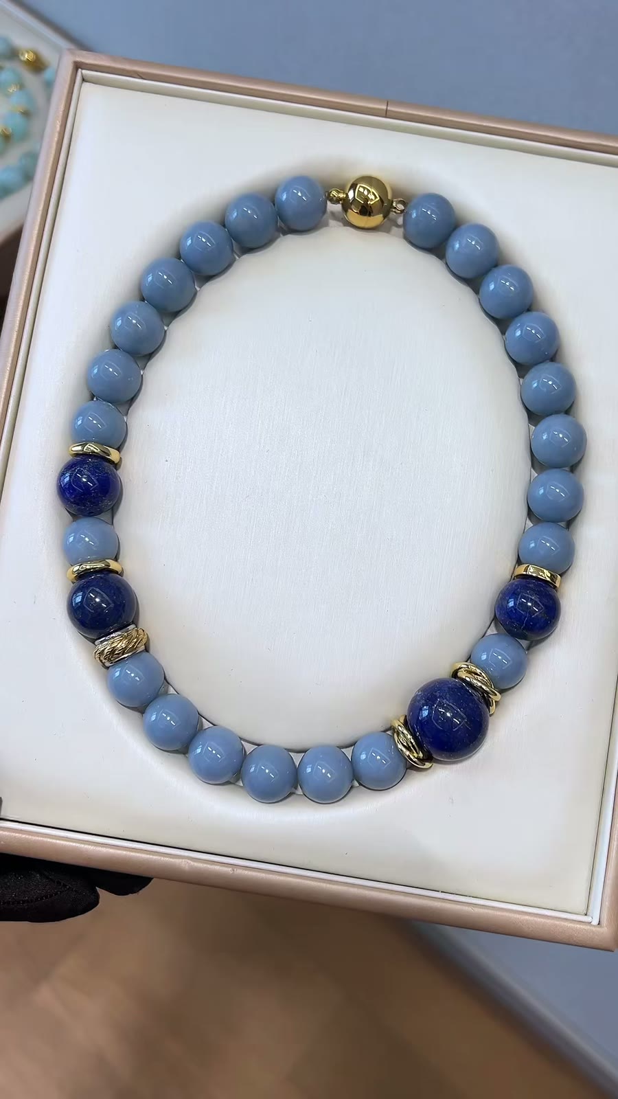 Angelite Lapis Lazuli Edelstein-Perlenkette